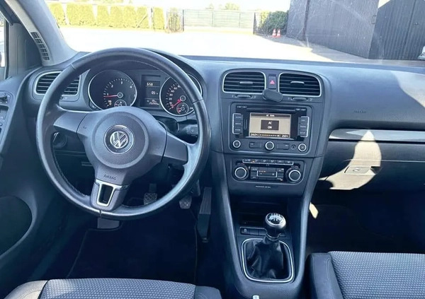 Volkswagen Golf cena 20999 przebieg: 24900, rok produkcji 2011 z Kielce małe 137